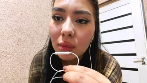 Sabrina 3 online show from 04/07/26, 09:04