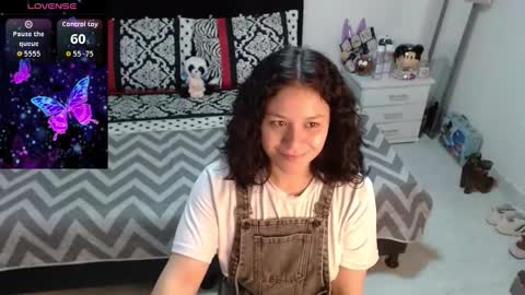 Snapshot of soniafuckboobs chatting on 03/03/26, 12:22 soniafuckboobs online show from 03/03/26, 12:22