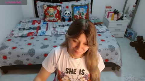 Snapshot of soniahardass chatting on 12/16/25, 12:32 soniahardass online show from 12/16/25, 12:32