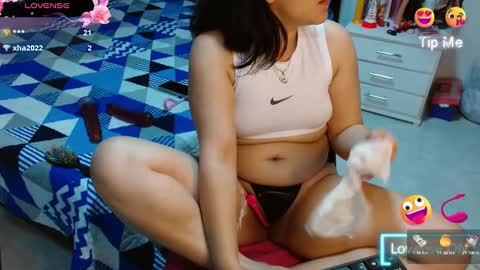 sonialatin69 online show from 02/12/25, 10:04