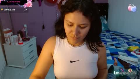 sonialatin69 online show from 02/17/25, 06:26