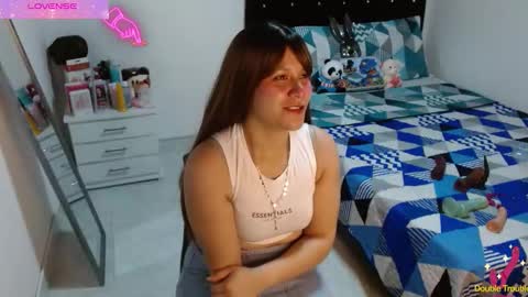 sonialatin69 online show from 09/10/25, 12:38