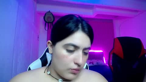 sonic_jess07 online show from 04/26/26, 01:58