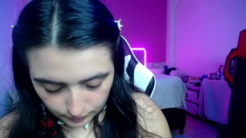 sonic_jess07 online show from 05/10/26, 12:38