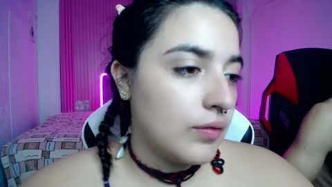 sonic_jess07 online show from 06/08/26, 01:28