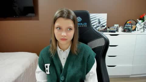 Snapshot of soninex chatting on 03/14/26, 02:33 SoniNex online show from 03/14/26, 02:33