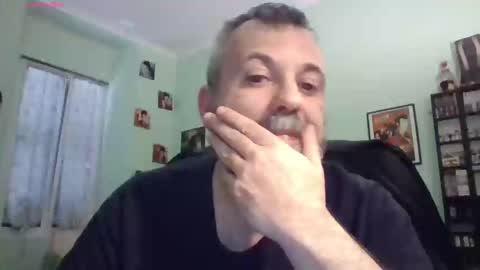Snapshot of sonoboris chatting on 05/12/26, 02:36 sonoboris online show from 05/12/26, 02:36