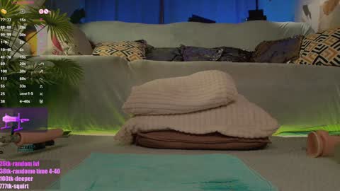 Sonya    online show from 10/25/25, 04:02