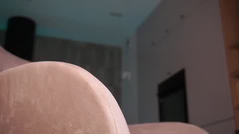 Sofia  online show from 09/13/25, 07:13