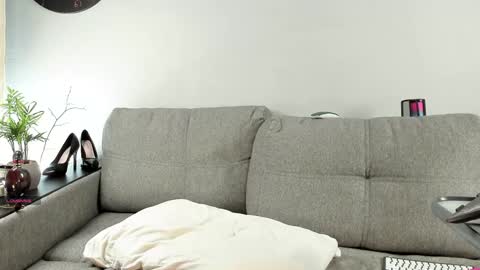 Snapshot of sonya_peony chatting on 02/05/25, 11:39 FREE tg chanel online show from 02/05/25, 11:39