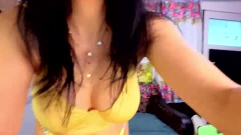 Snapshot of sonya_wet_ chatting on 04/06/26, 05:08 Sonya online show from 04/06/26, 05:08