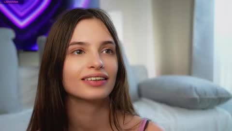 Eva 3 online show from 03/07/25, 12:01