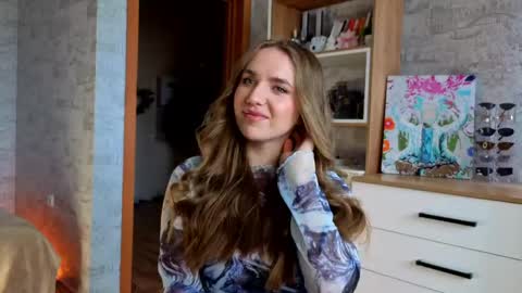 Snapshot of sonyasexx_ chatting on 05/13/26, 11:18 Sonya online show from 05/13/26, 11:18
