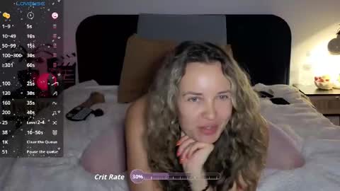 Snapshot of sonyaxbelle chatting on 09/17/25, 06:09 Sonya Belle online show from 09/17/25, 06:09