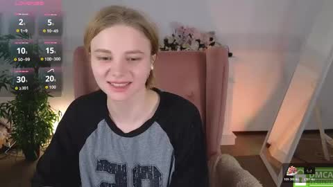 Snapshot of sookonstellita chatting on 05/18/26, 04:07 Litta online show from 05/18/26, 04:07