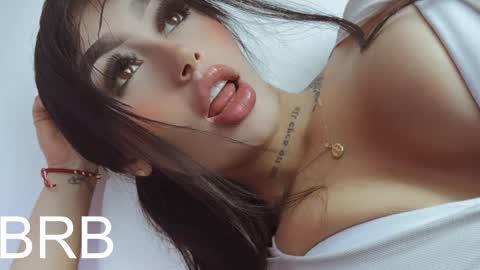 Sophi online show from 03/01/25, 11:06