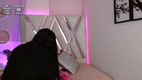 Shophi online show from 01/28/25, 11:06