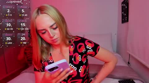 Sofi online show from 12/18/24, 01:15