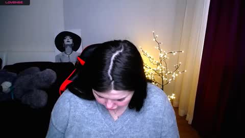 sophia__olsen online show from 03/02/25, 06:27