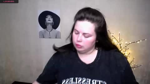 sophia__olsen online show from 09/10/25, 05:40