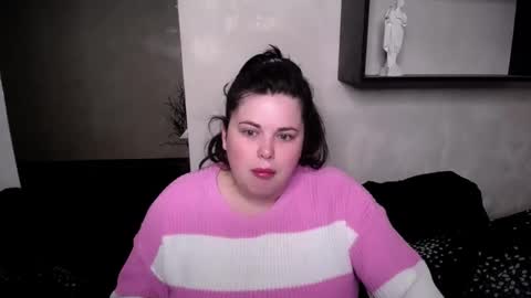 sophia__olsen online show from 10/12/25, 05:17