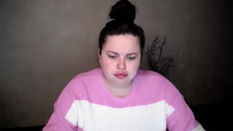 sophia__olsen online show from 11/15/25, 05:49