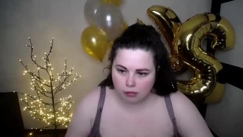 sophia__olsen online show from 04/27/26, 08:23