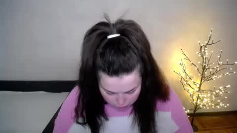sophia__olsen online show from 04/30/26, 05:58