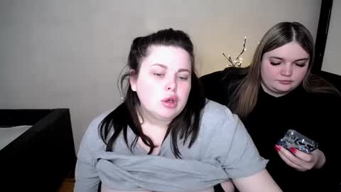 sophia__olsen online show from 05/06/26, 11:04