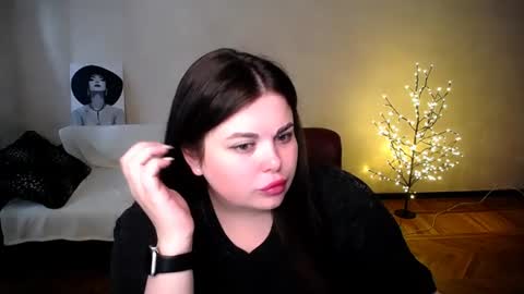 sophia__olsen online show from 06/19/26, 05:56