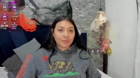 Snapshot of sophia_brunett chatting on 10/23/25, 11:42 Sophia online show from 10/23/25, 11:42