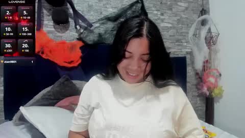 Snapshot of sophia_brunett chatting on 10/25/25, 11:40 Sophia online show from 10/25/25, 11:40