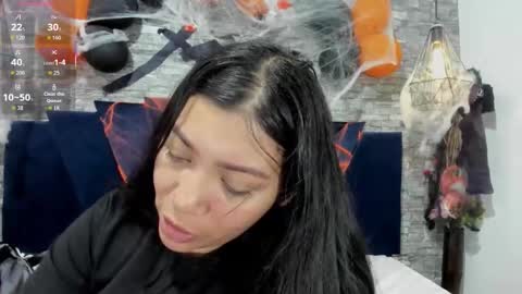 Snapshot of sophia_brunett chatting on 10/30/25, 11:55 Sophia online show from 10/30/25, 11:55