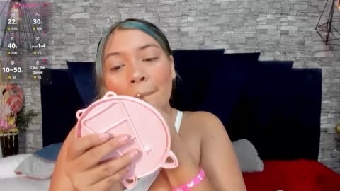 Snapshot of sophia_brunett chatting on 03/04/26, 11:38 Sophia online show from 03/04/26, 11:38