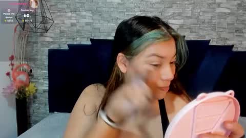 Snapshot of sophia_brunett chatting on 03/18/26, 11:35 Sophia online show from 03/18/26, 11:35