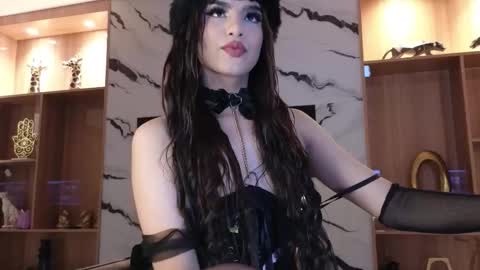 Sophia online show from 11/29/25, 09:51