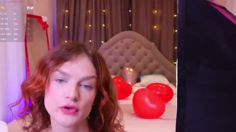 Snapshot of sophia_dreamy chatting on 02/15/25, 01:42 Sophia online show from 02/15/25, 01:42