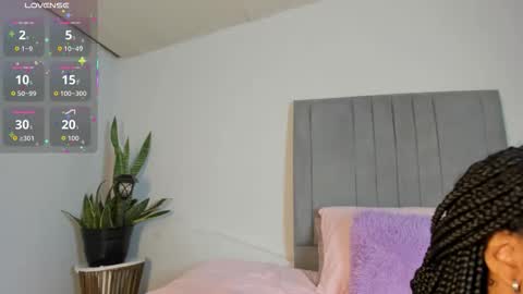 sophia_ebony___ online show from 10/23/25, 12:26