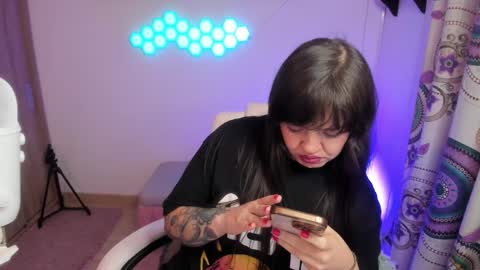 sophia_grants online show from 10/29/25, 05:42