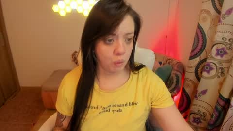 Snapshot of sophia_grants chatting on 04/25/26, 01:19 sophia_grants online show from 04/25/26, 01:19