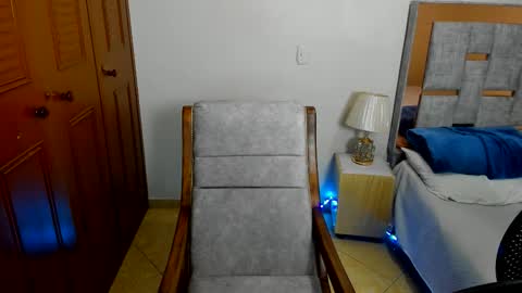 sophia CM online show from 09/23/25, 02:03