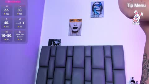 Snapshot of sophia_lemos chatting on 12/16/24, 01:54 Sofia online show from 12/16/24, 01:54