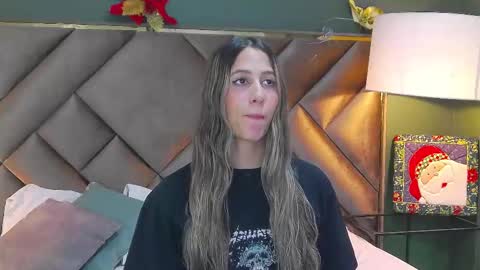 Sofia online show from 11/29/25, 03:04