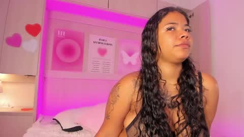  S O P H I A  online show from 02/27/25, 11:41