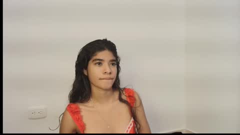 Snapshot of sophia_storn chatting on 01/06/26, 02:26 Sophia Storm online show from 01/06/26, 02:26