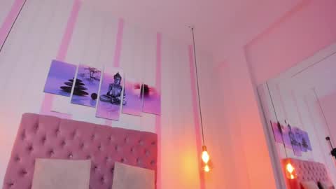 sophia_turneer online show from 02/20/25, 09:20