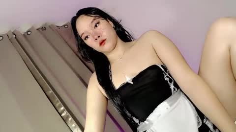 Snapshot of sophia_walker18 chatting on 04/23/26, 11:42 sophia_walker18 online show from 04/23/26, 11:42
