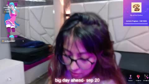 Snapshot of sophiaa_7 chatting on 09/14/25, 11:42 Sophi online show from 09/14/25, 11:42