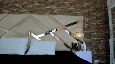 Sophia Paris online show from 10/06/25, 01:36