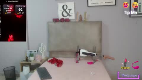 Sophia Bedford online show from 04/24/26, 03:14
